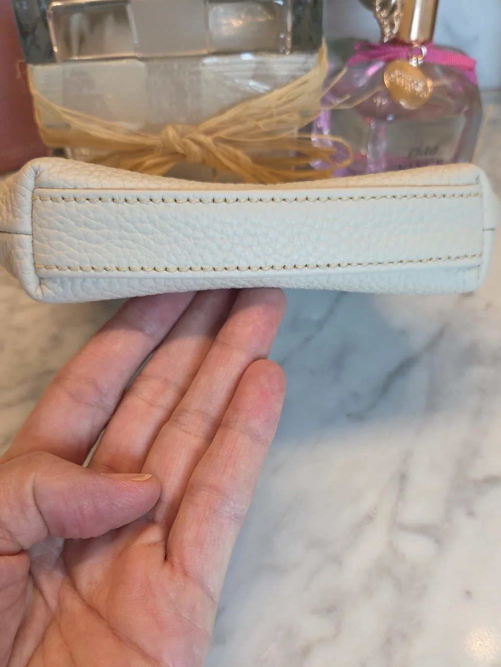 Dooney & Bourke euc classic